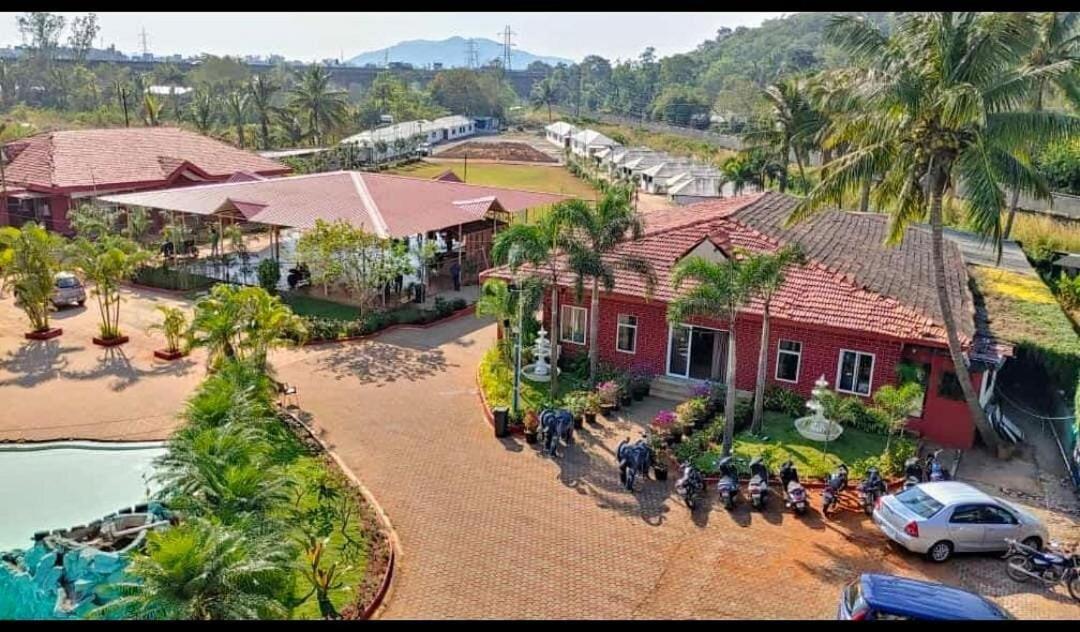 Whispering Woods Resort Lonavala Exteriör bild